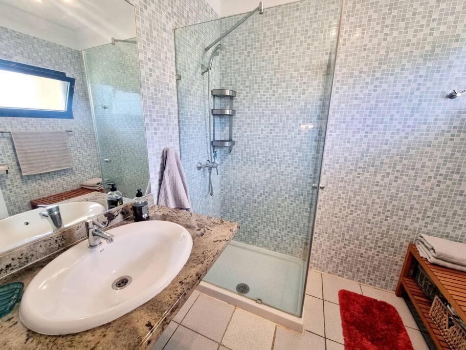 Luxury Ocean View Playa Roca Appartement Costa Teguise Buitenkant foto