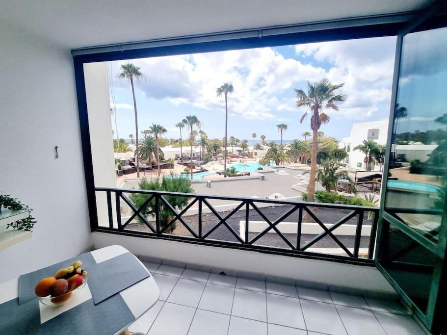Luxury Ocean View Playa Roca Appartement Costa Teguise Buitenkant foto